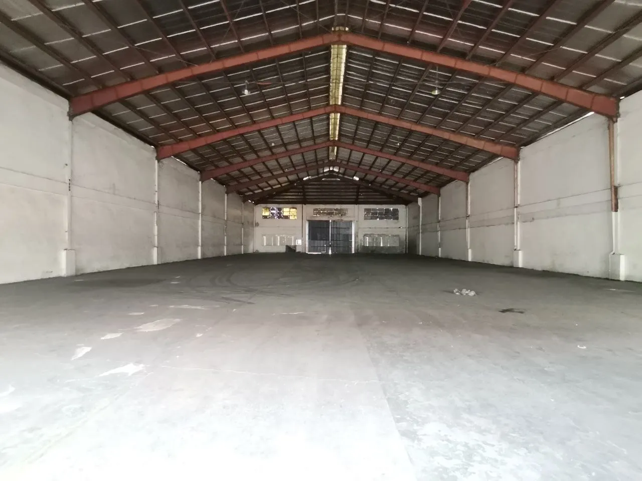 1080 SQM Sta Rosa Warehouse Lease