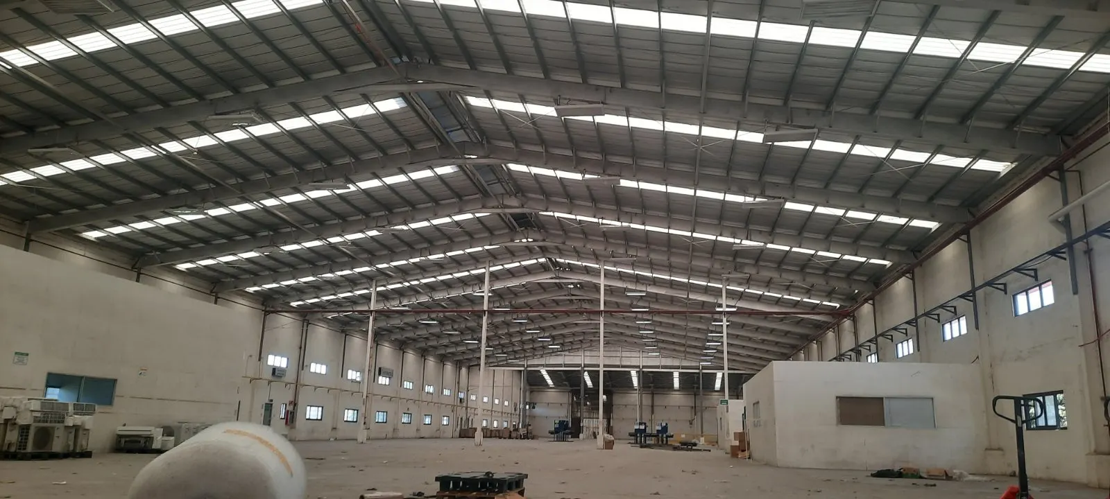 11601 SQM Warehouse Lease