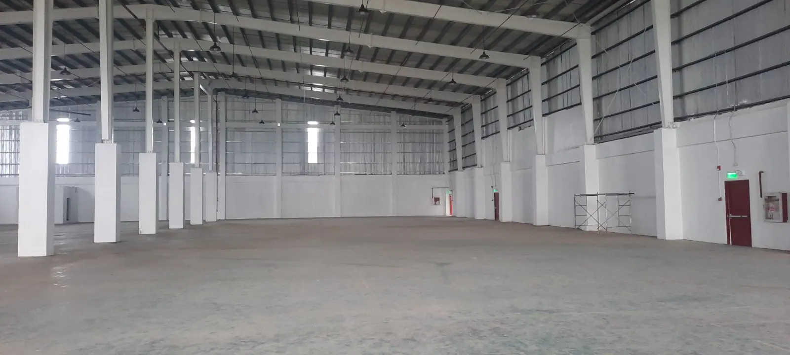 1513 SQM PEZA LTI Binan Warehouse Lease