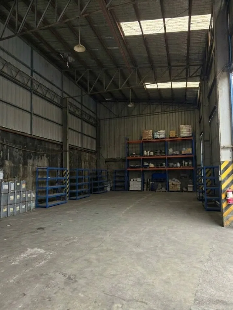 500 sqm WAREHOUSE FOR LEASE IN QUEZON CITY