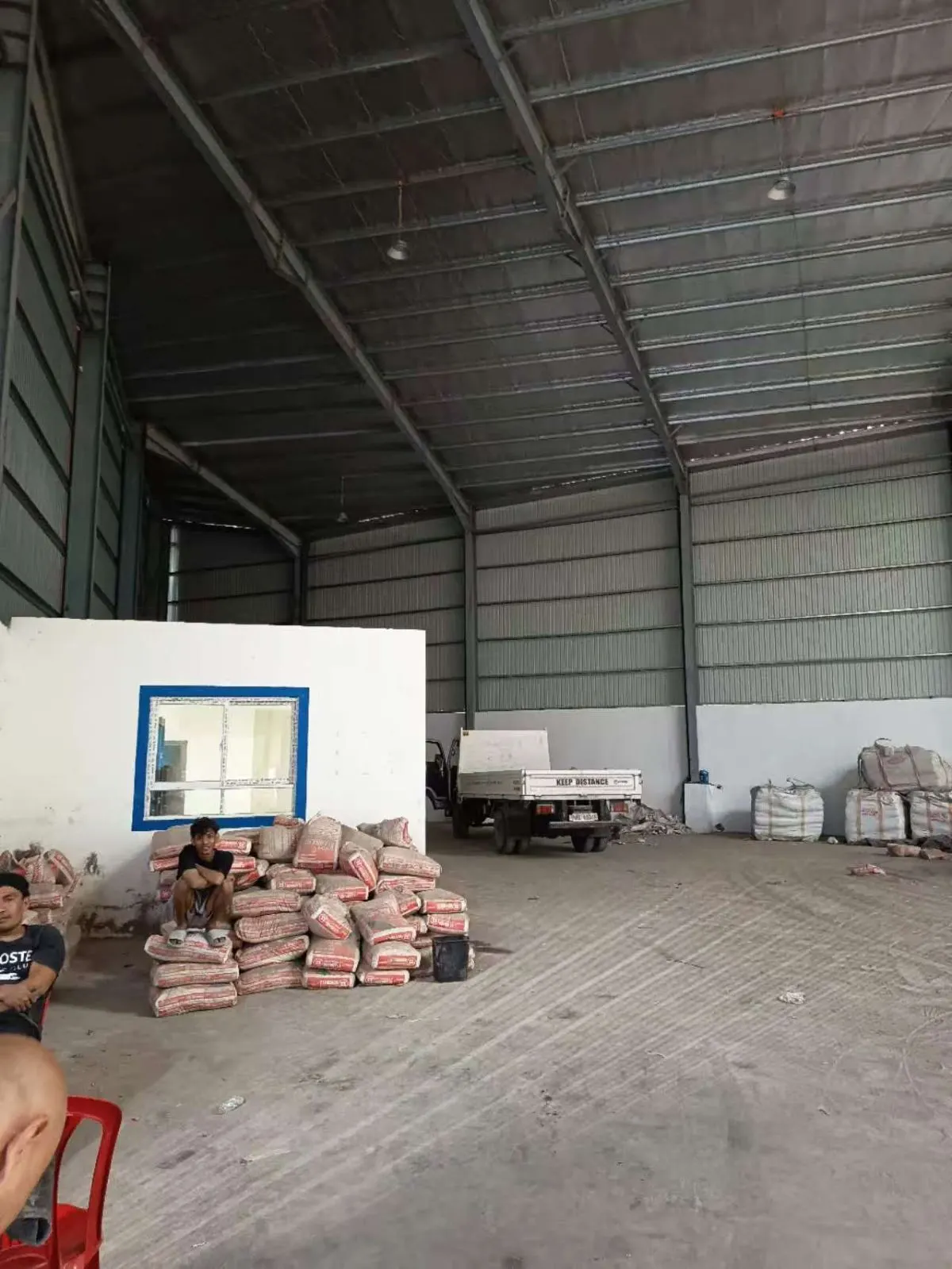 1000 SQM Tanza Warehouse Lease