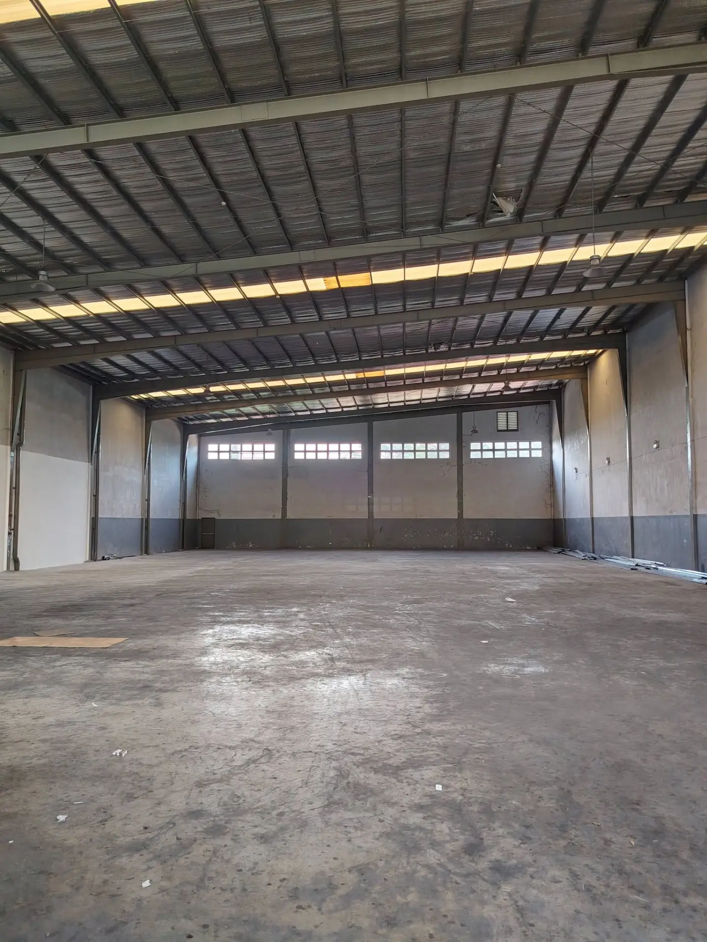 1,100 sqm GENERAL TRIAS CAVITE WAREHOUSE FOR LEASE